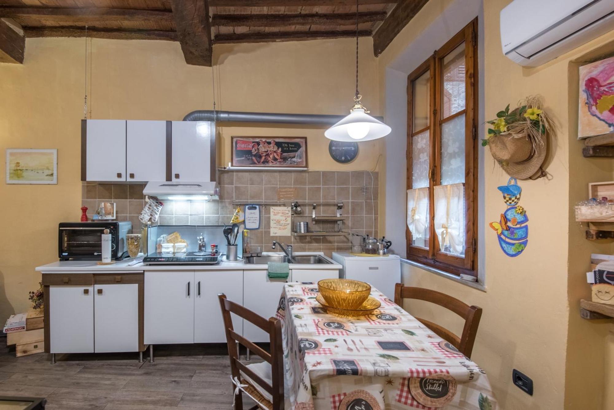 La Casa Gialla Di Buonconvento Exterior photo